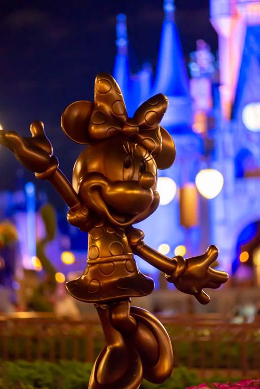 Disney statue at Magic Kingdom